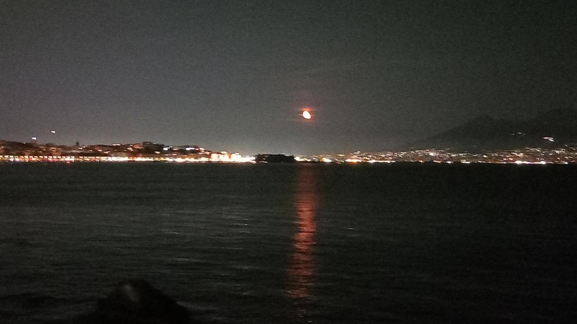 La Casa Sul Mare Leilighet Napoli Eksteriør bilde