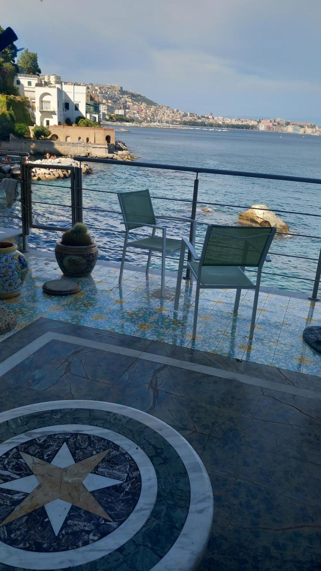 La Casa Sul Mare Leilighet Napoli Eksteriør bilde